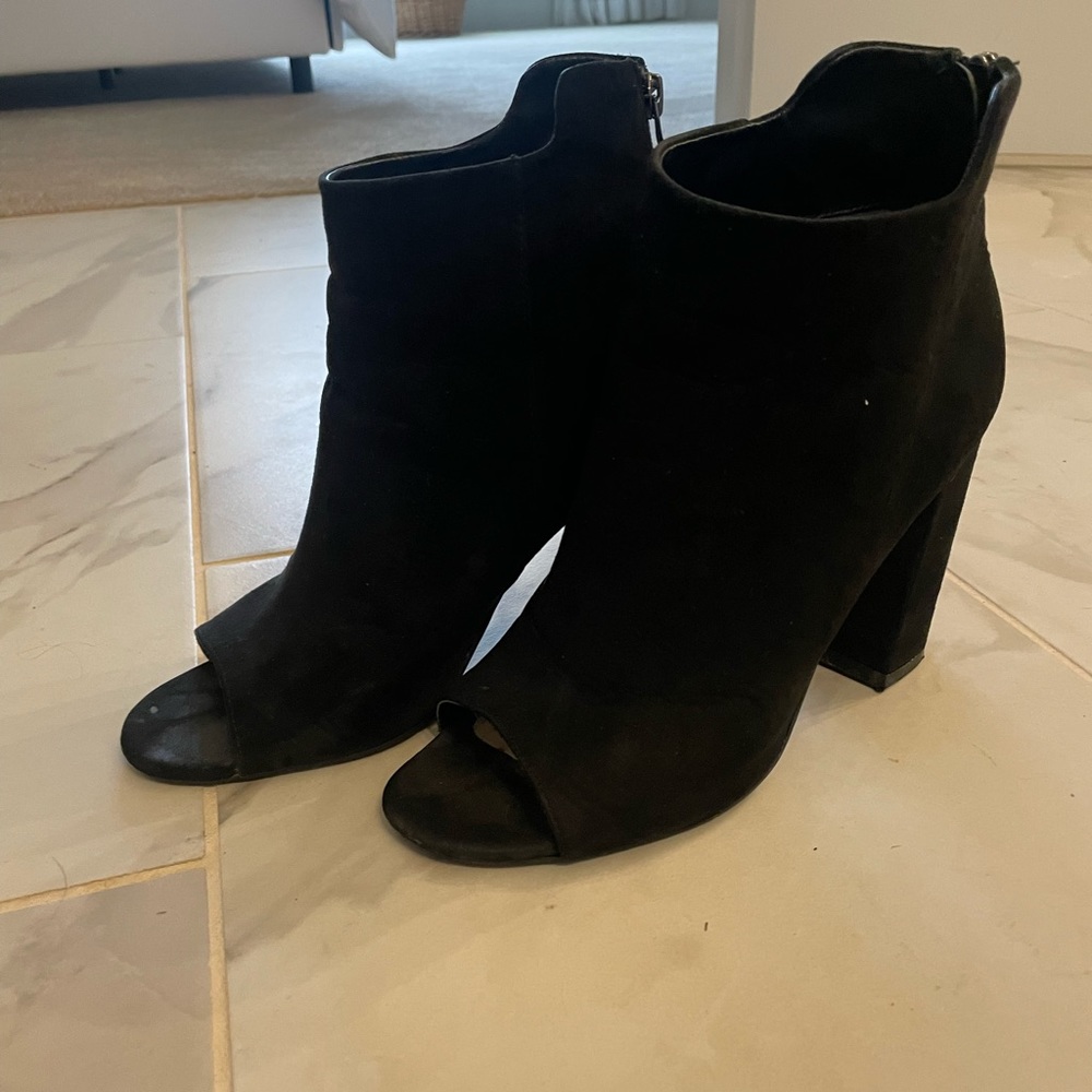 Bar III suede bootie. Open toe in front.